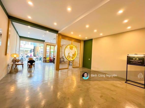 Cho thuê nhà mặt phố cách mạng tháng 8  sát ngã 6 chùa bà  vị trí trung tâm cực đẹp
