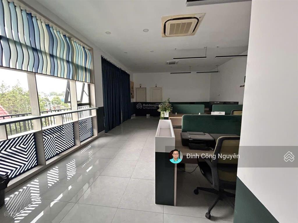 Cho thuê nhà mặt tiền phạm ngọc thạch  sangxịnmịn  hợp trụ sở công ty  thẩm mỹ viện  ....