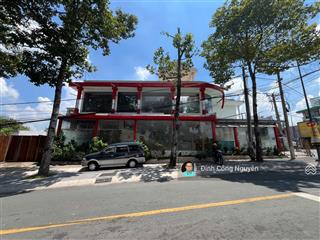Chính chủ gửi cho thuê nhà mặt tiền cách mạng tháng 8  thủ dầu một  2 mặt tiền, vị trí vip