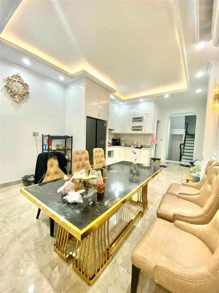 Bán nhà mặt đường bạch đằng  hồng bàng. dt 46m2, mt 4m. 5 tầng thang máy