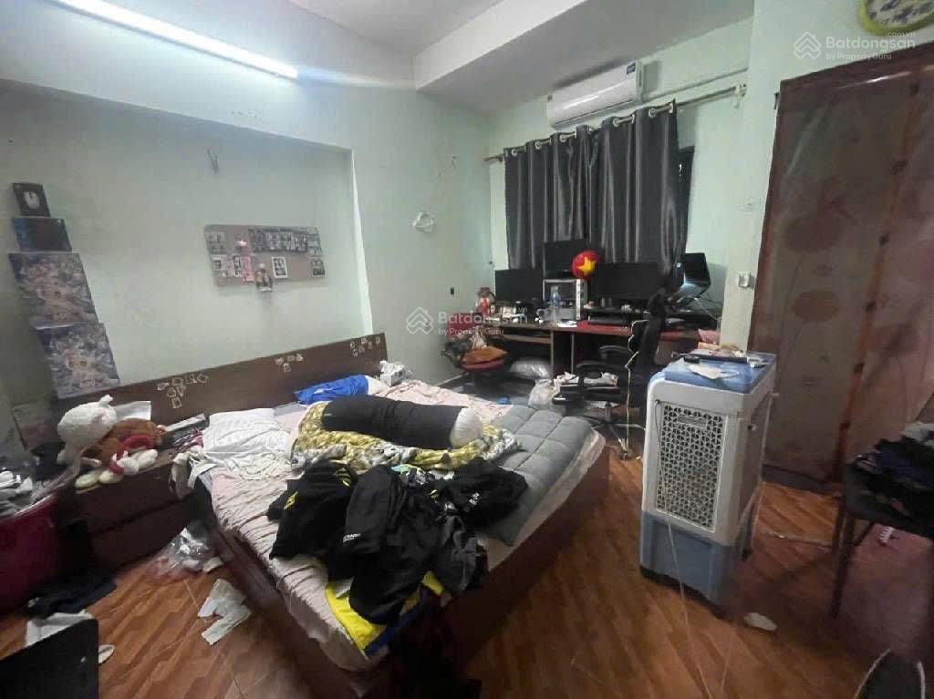 Bán đất tặng nhà  hoàng văn thái  lô góc  2 mặt ngõ ô tô tránh  vỉa hè rộng  kinh doanh đỉnh