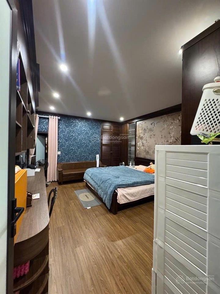 Phân lô tô vĩnh diện ô tô tránh  gara oto kinh doanh  vỉa hè sổ hoa hậu qh ổn định