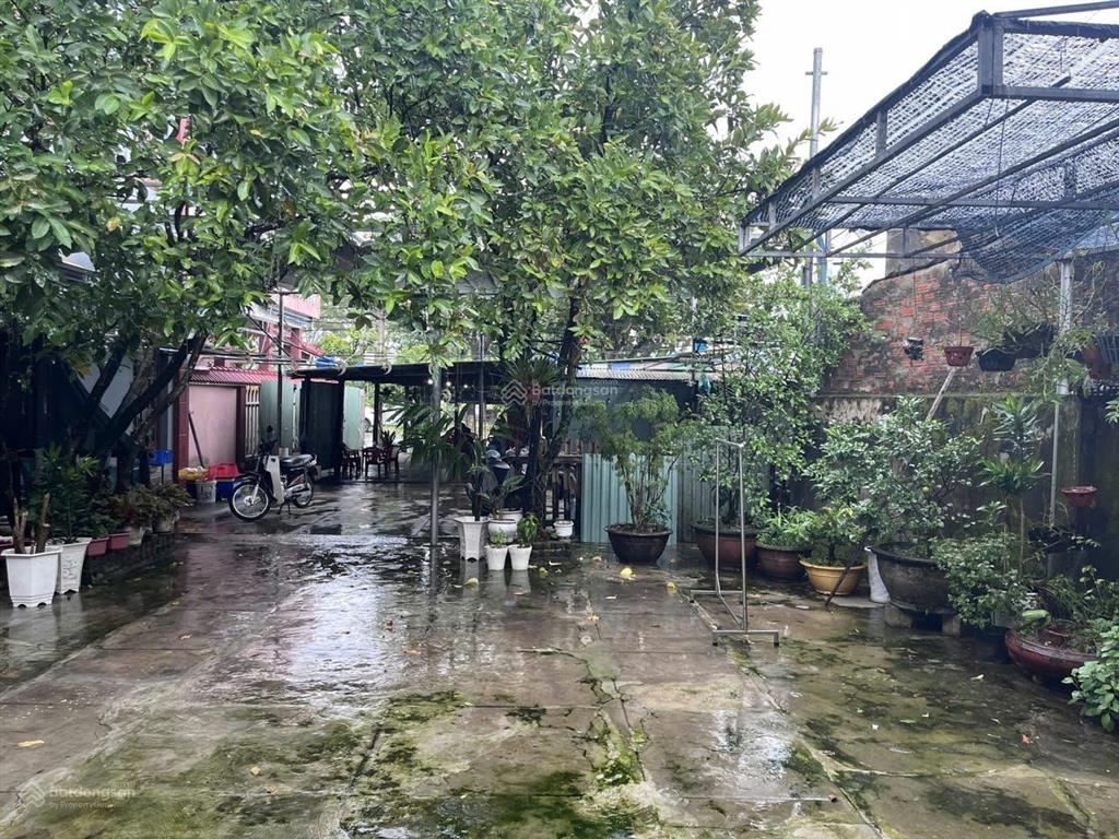 Bán đất 620m2 tặng nhà kinh doanh mặt tiền âu cơ