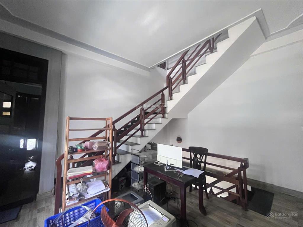 Nhỉnh 5 tỷ hiếm nhà bán lô gốc kiệt tôn đức thắng gần bến xe đà nẵng