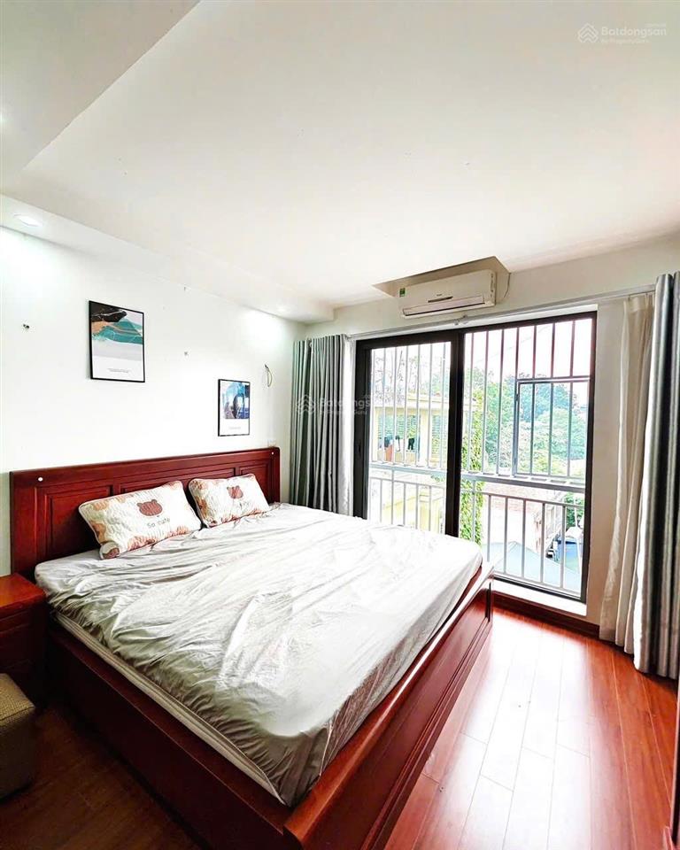 7tr 1n1k  50m2, balcon. 179 nhật chiêu, cách lotte mall 150m, vào ở luôn