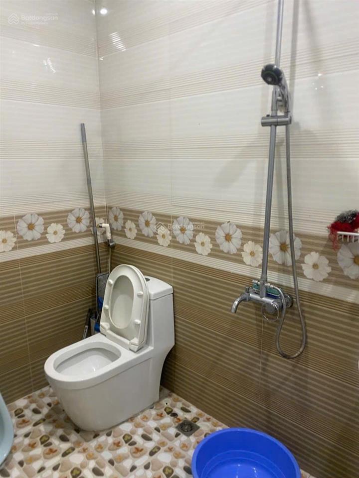  cần bán nhanh lk kdt phú lương dt 62,5m x 5 tầng. nhà dân tự hoàn thiện, chắc