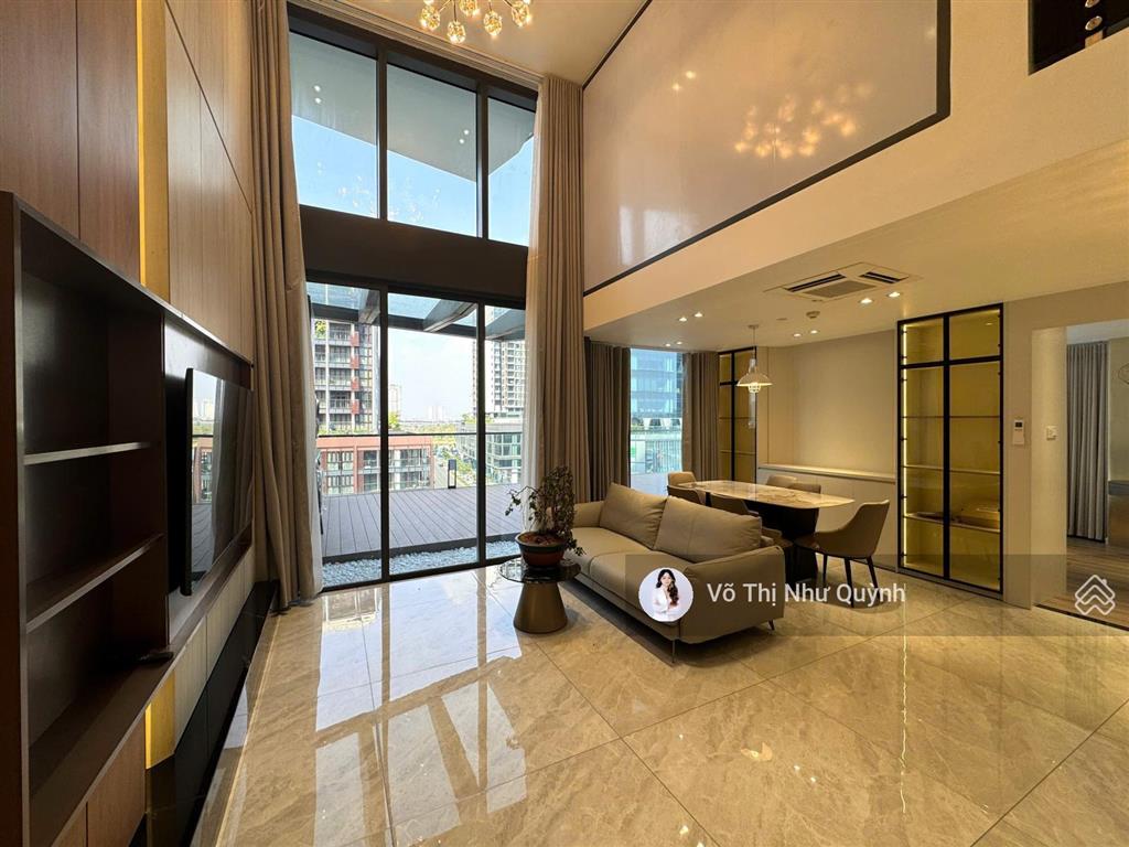 Cần cho thuê the opera residence căn loft 3pn có sân vườn  view cầu bason