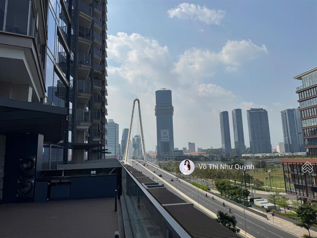 Cần cho thuê the opera residence căn loft 3pn có sân vườn  view cầu bason