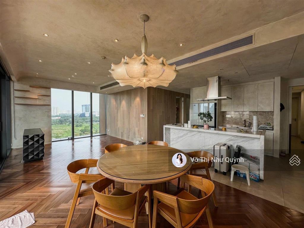 Tòa cove sang trọng empire cần cho thuê gấp căn hộ 3 phòng ngủ  view pháo hoa, đầy đủ nội thất