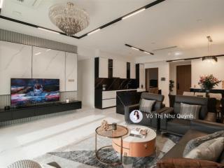 The galleria  metropole  cho thuê 4pn view sông và pháo hoa  nội thất đẹp