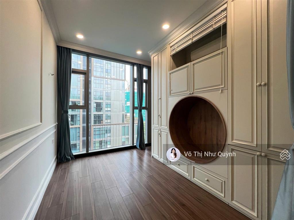 Căn hộ 3 phòng ngủ empire city, 155m2 full nội thất đẹp giá thuê chỉ 65 triệu