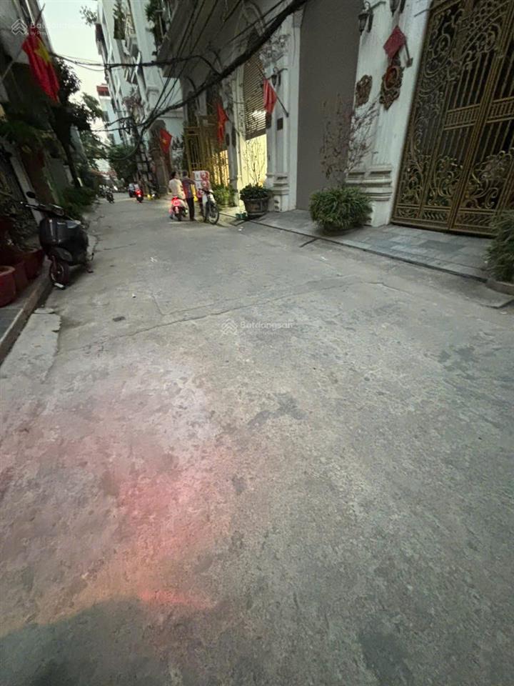 Tôi có mảnh đất 50m2 ở ngõ 147 tân mai cần bán