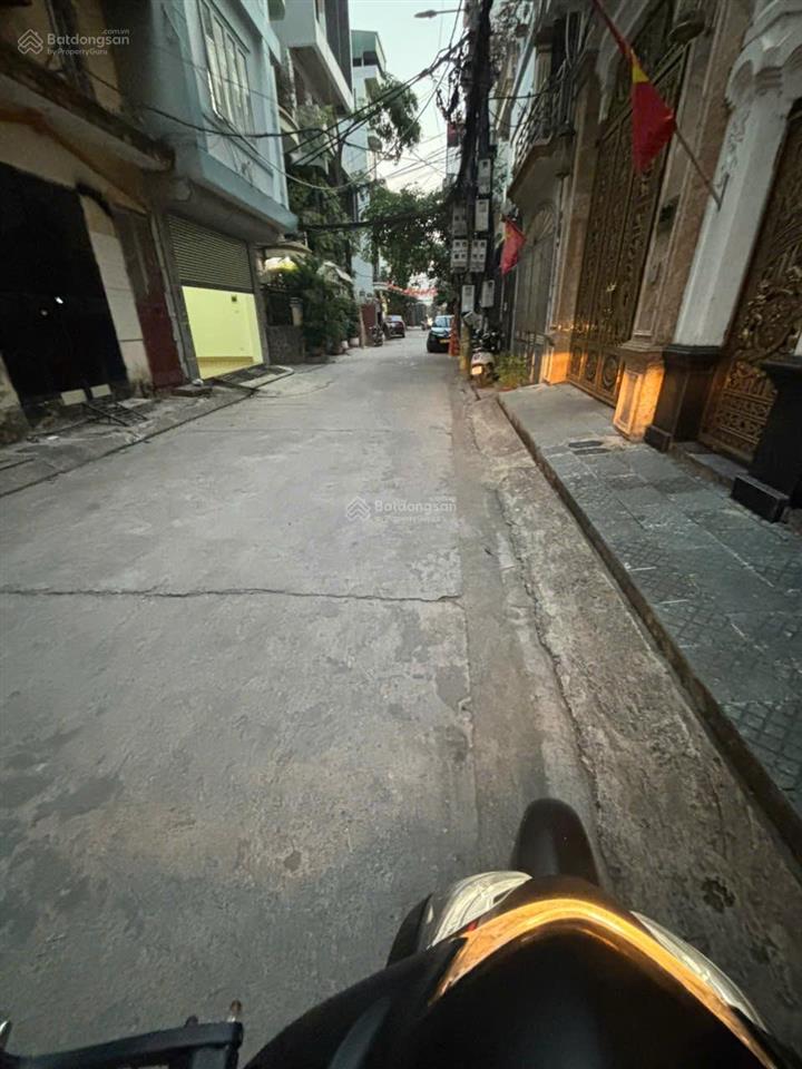 Tôi có mảnh đất 50m2 ở ngõ 147 tân mai cần bán