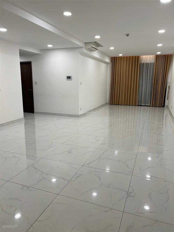 Bán nhanh căn 141m2 view hồ sinh thái khu diamond brilliant celadon city  không gian sống đẳng cấp