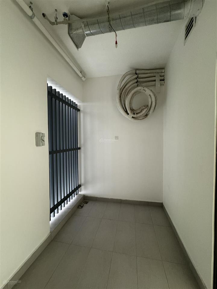 Bán nhanh căn hộ view thoáng tầng 9, alnata plus tặng ô xe định danh 6.4 tỷ