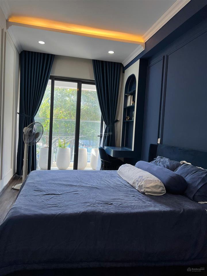 Chính chủ bán căn 3pn skycentery tt giãn view đẹp, tầng đẹp, full nội thất cao cấp