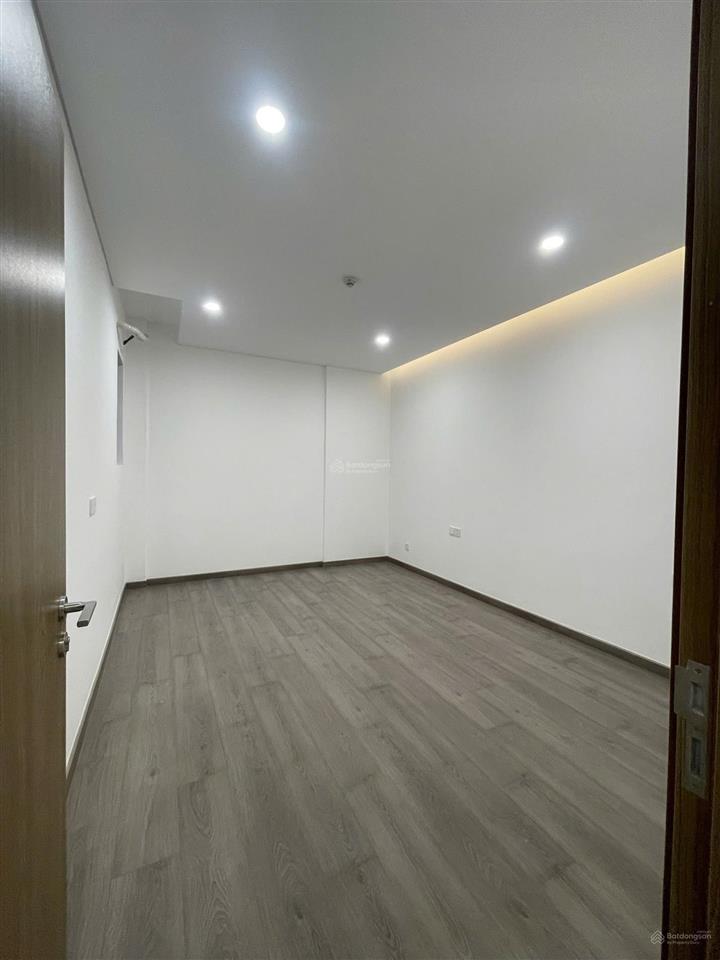Bán căn skylinked villa tt giãn từ 24pn, tầng 2  xe hơi chạy vào nhà, ntcb tha hồ decor