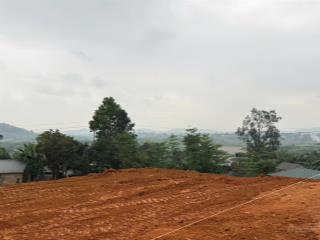 Bán lô đất nghỉ dưỡng 3 mặt tiền tại xã vân hoà