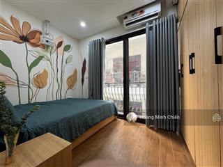 Bán toà nhà ccmn nguyễn chí thanh, ô tô vào nhà, 2 thoáng dt 105m2, 8 tầng, mt rộng