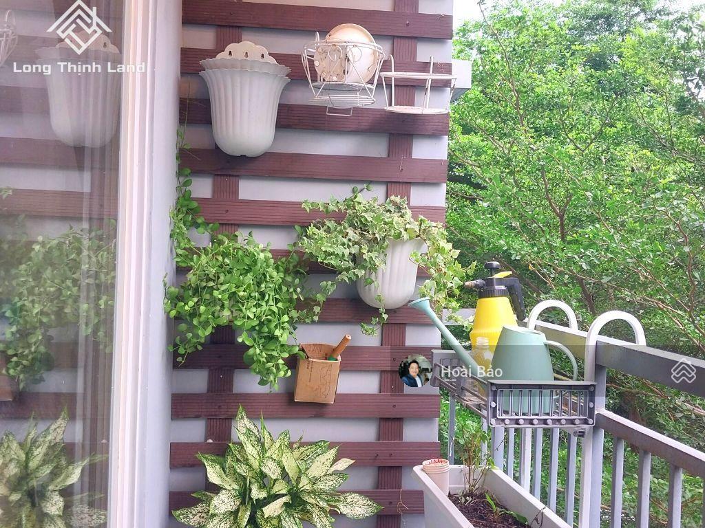 Bán ehome 3 ,64m2, 2pn, 2wc có ban công giá rẻ, view xanh mát, sổ hồng sẳn