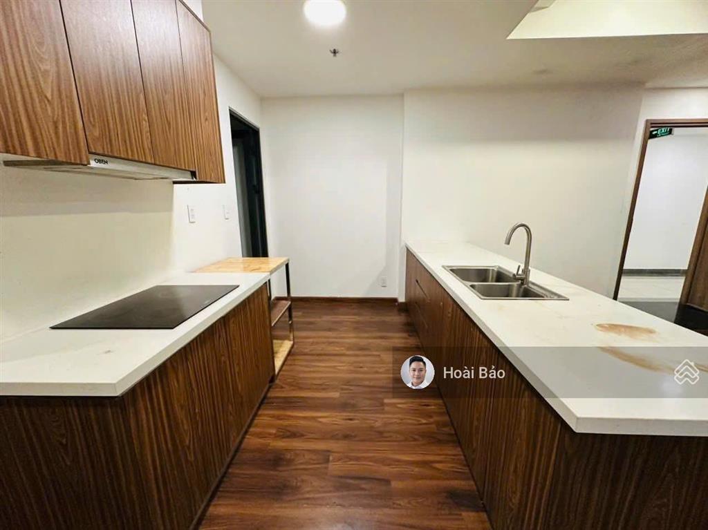 Akari city  97m2  ntcb  3pn  2wc chỉ 13tr