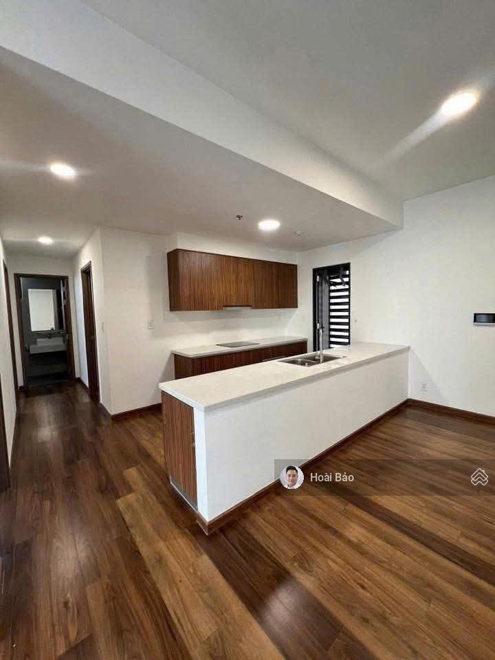 Akari city  97m2  ntcb  3pn  2wc chỉ 13tr