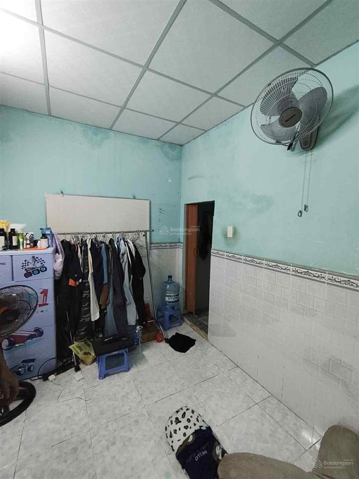 Ông ích khiêm quận 11  3 tầng btct hẻm 8m thông 60m2 8pn cho thuê sẵn dòng tiền nhỉnh 8 tỷ tl