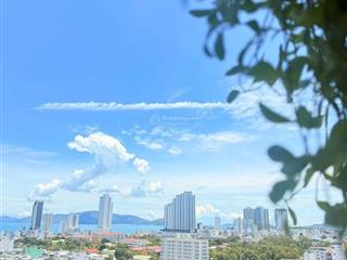 Căn hộ view phố biển phù hợp vợ chồng trẻ