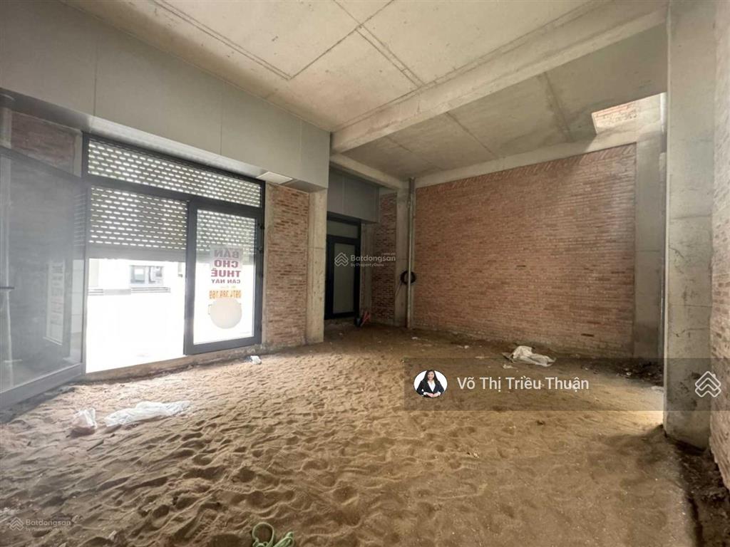 Nhà phố  bán gấp  84m2 glory giá bán siêu tốt khu vinhomes grand park tháng 8/2026  đường thông