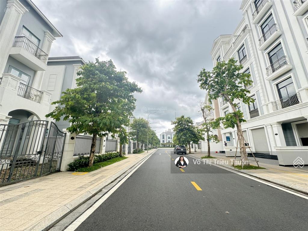 Bán gấp biệt thự song lập 200m2 glory giá bán siêu tốt toàn khu vinhomes grand park tháng 8.2026