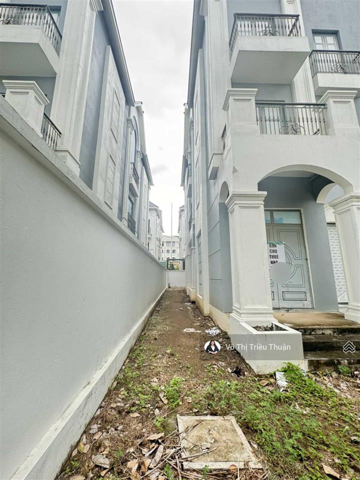 Bán gấp biệt thự song lập 200m2 glory giá bán siêu tốt toàn khu vinhomes grand park tháng 8.2026