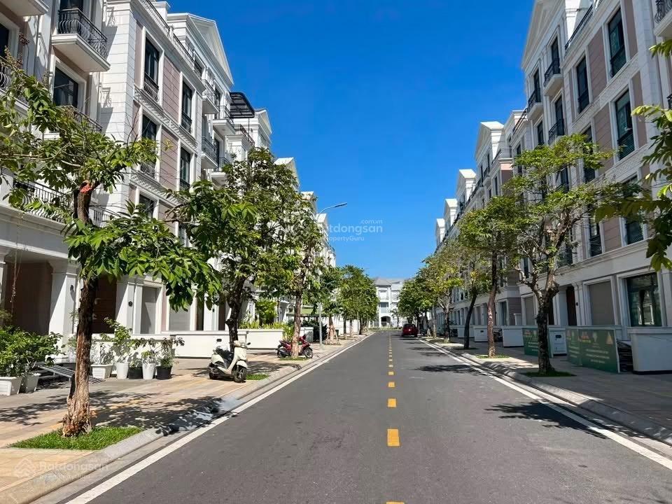 Sở hữu nhà phố vinhomes ưu đãi lớn từ trước đến nay  lên đến 64%  vinhomes saigon park hóc môn