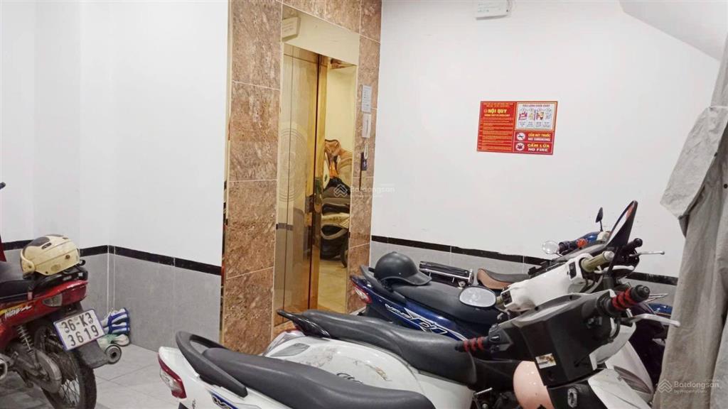 Nhà đẹp dòng tiền, thang máy phan đình giót, thanh xuân 37m, 6 tầng, mt 5.1m, giá 11.8 tỷ.