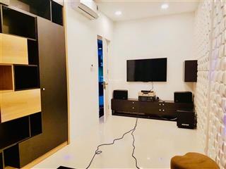 Bán nhà 3 mặt tiền đường tân hóa , vị trí chiến lượt q.6