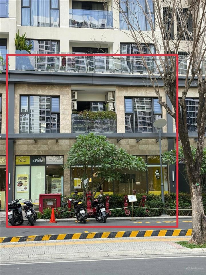 Chính chủ bán căn duplex masteri centre point 140m2 đang cho thuê 33tr/tháng, dòng tiền ổn định