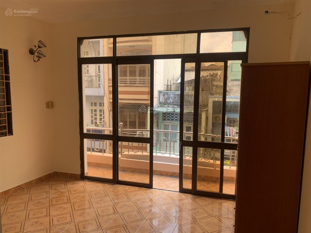 Cho thuê nguyên căn hẻm 6m số 253 hà tôn quyền sát 3/2  4 tầng  ngang 4m  13,5 tr