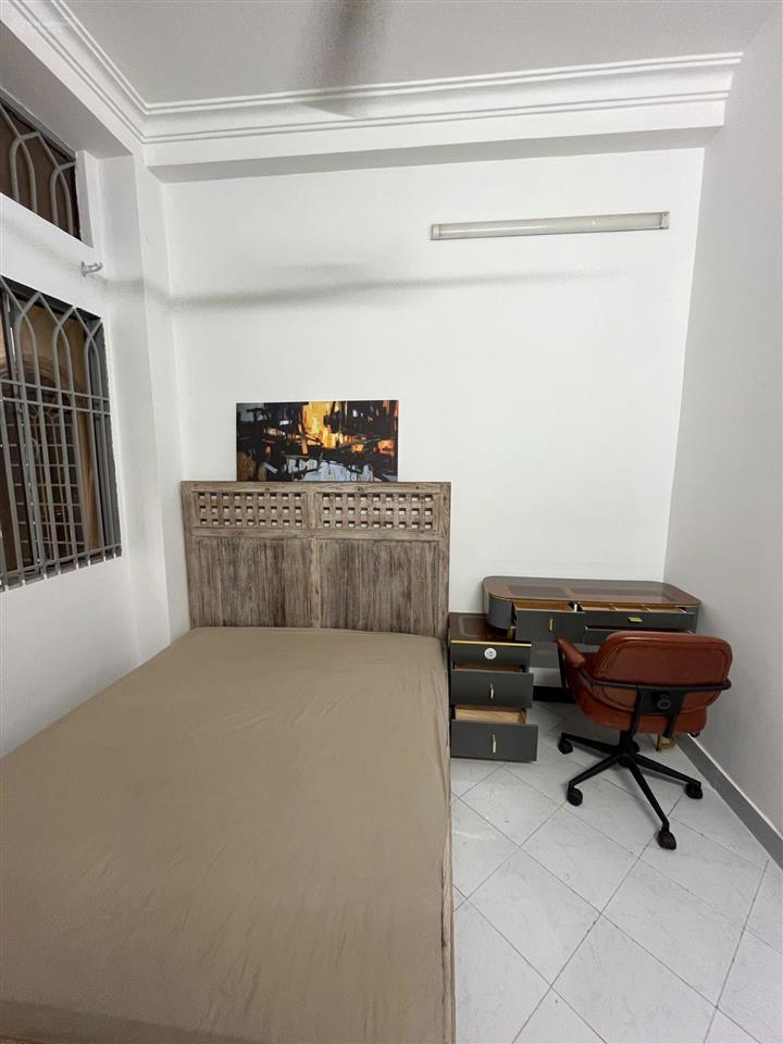 Studio full nội thất  ban công lớn  lầu 1  nhà 223/4 bà hạt  6,5tr/th