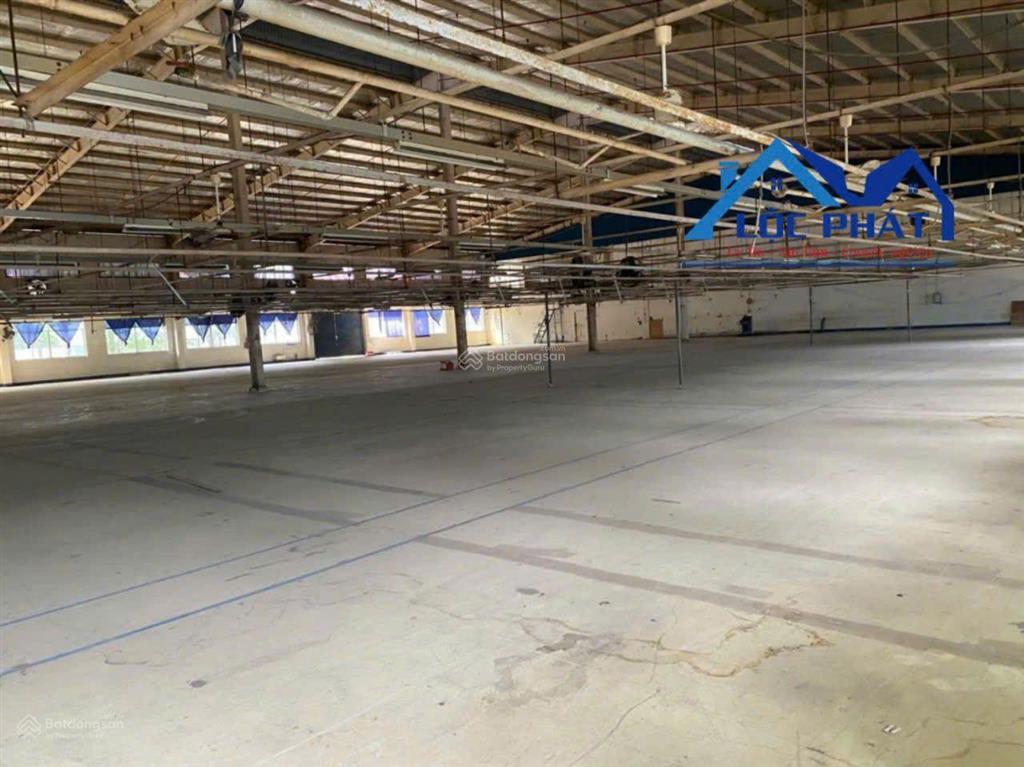 Cho thuê xưởng kcn nhơn trạch đồng nai 6.645m2, chỉ 109.090,8đ/m2 (4,2 usd/m2)