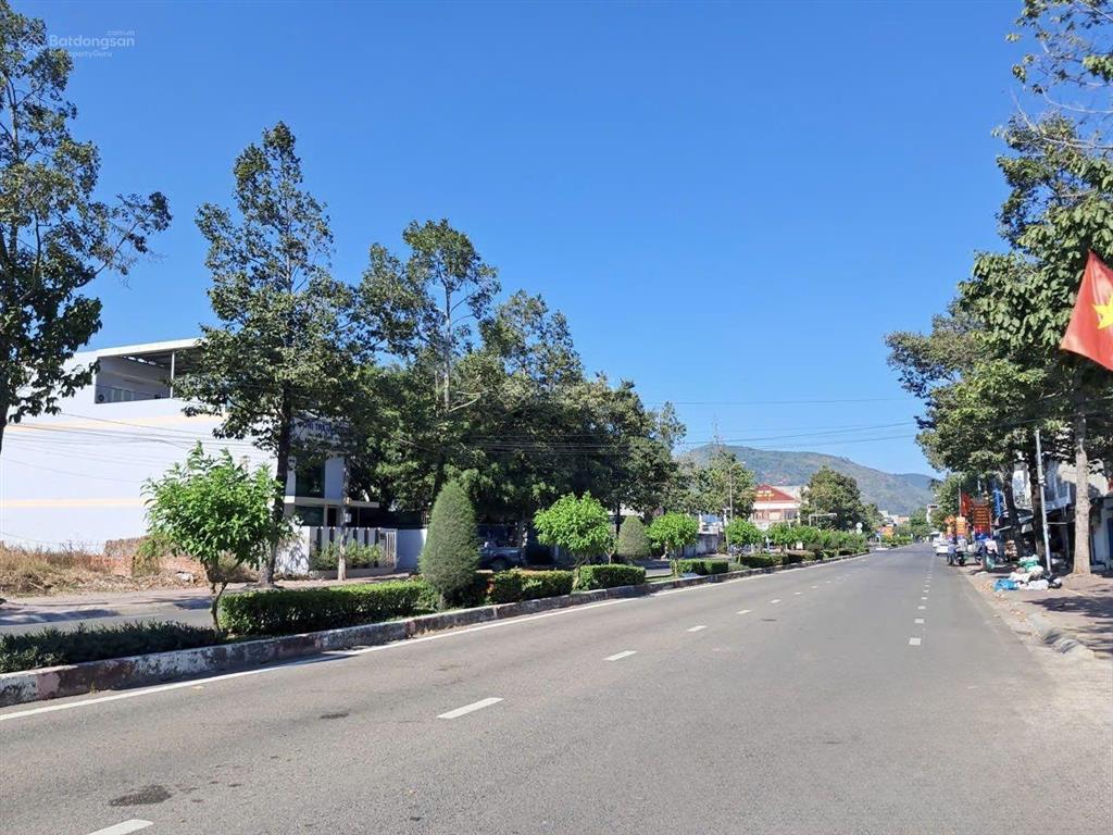 Bán đất 574 m2 đường lê duẩn phú mỹ bà rịa vũng tàu