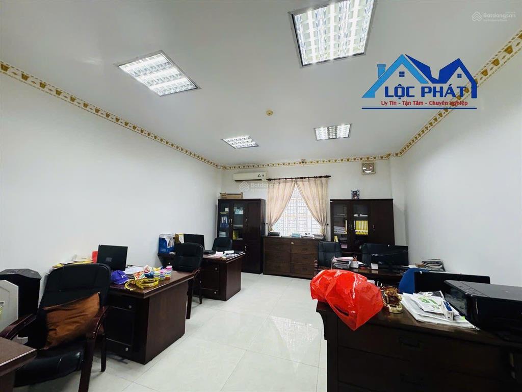 Bán xưởng kcn nhơn trạch 10.300 m2 chỉ 78 tỷ