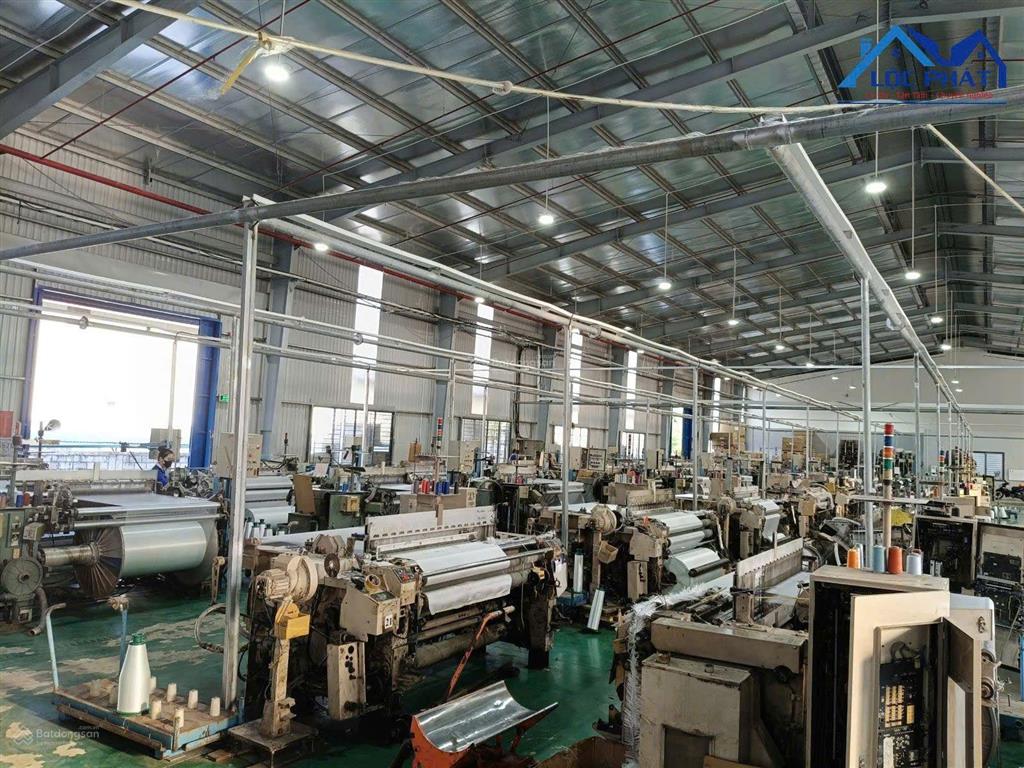 Bán xưởng kcn long khánh 10.000 m2 chỉ 32,5 tỷ