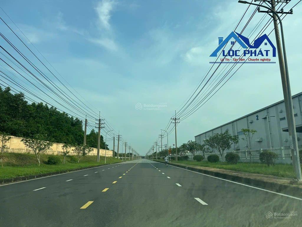 Bán xưởng kcn nhơn trạch đã đóng tiền 1 lần 30.000 m2 chỉ 182 tỷ