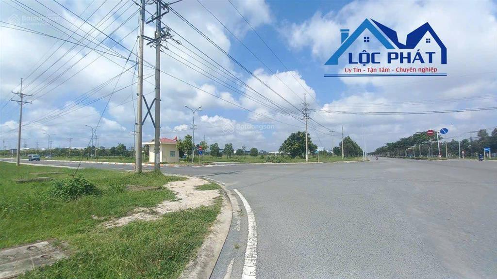 Bán đất kcn nhơn trạch đồng nai 40.000m2 chỉ 3,225 triệu/m2