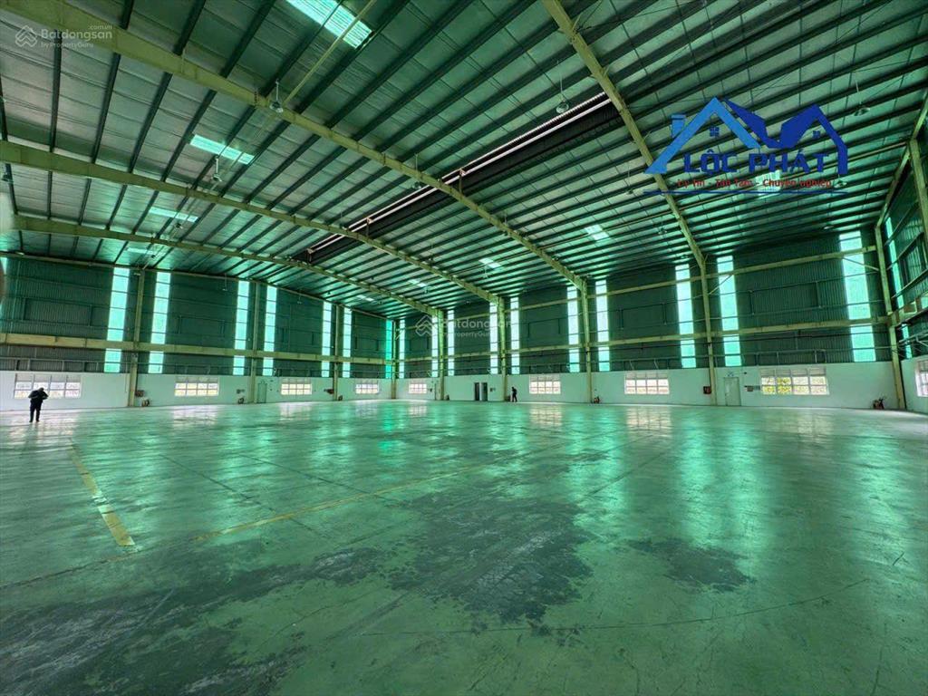 Cho thuê xưởng kcn nhơn trạch đồng nai 2.000m2 chỉ 103.600đ/m2