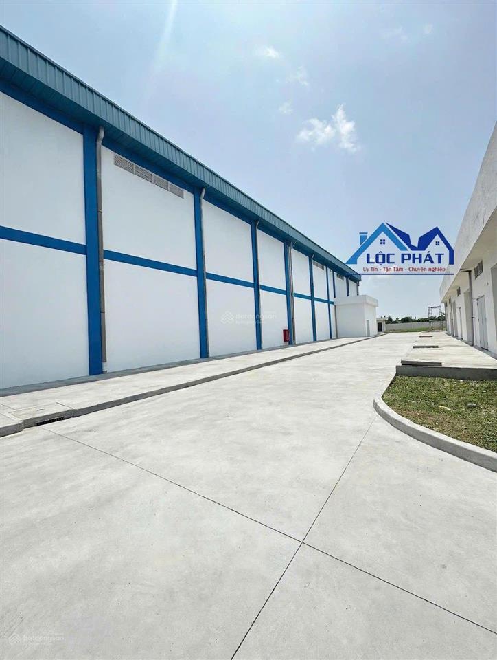Bán xưởng kcn bến cát bình dương 11.000 m2 chỉ 85 tỷ