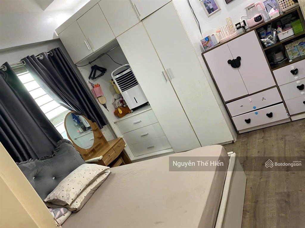 Siêu phẩm hiếm  bán căn vp5 linh đàm  dt 61m2  2n 2vs  giá chỉ 4.4 tỷ (giá thương lượng)