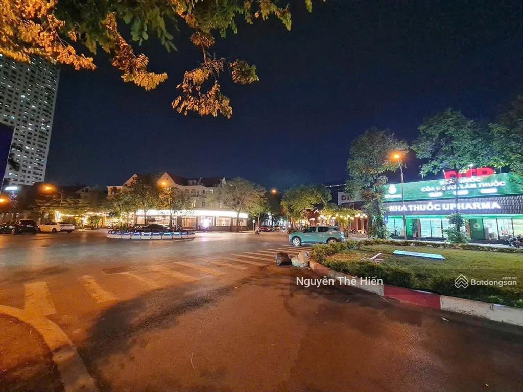 Cực phẩm  bán căn hộ rainbow linh đàm  dt 68m2  2n 2vs  giá 4.8x tỷ (giá thương lượng).