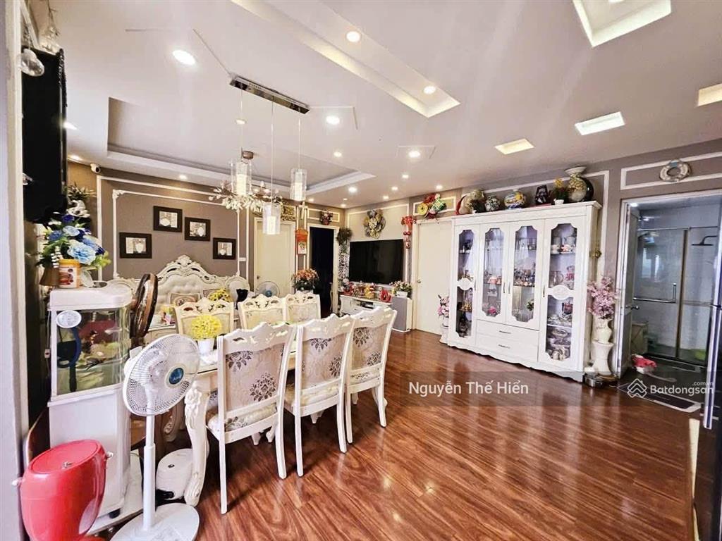 Siêu phẩmbán căn hộ licogi 12 đại từdt 103m23n 2vs(view hồ)giá 6.7x tỷ(giá thương lượng).