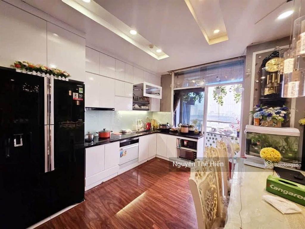 Siêu phẩmbán căn hộ licogi 12 đại từdt 103m23n 2vs(view hồ)giá 6.7x tỷ(giá thương lượng).