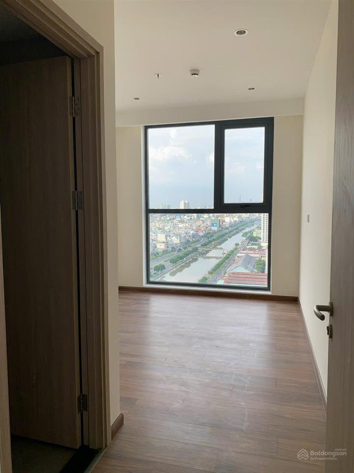 Cho thuê căn 2pn2wc mặt tiền bến bình đông q8